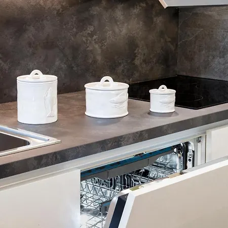 דירה Hellochalet - Croix Du Cervin - 150mt From Cretaz Chairlift, Living ברויל-קרוויניה