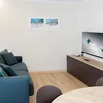 Apartment Hellochalet - Croix Du Cervin - 150mt From Cretaz Chairlift, Living Breuil-Cervinia