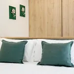Hellochalet - Croix Du Cervin - 150mt From Cretaz Chairlift, Living Apartment *
