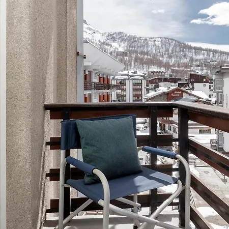 Apartment Hellochalet - Croix Du Cervin - 150mt From Cretaz Chairlift, Living *