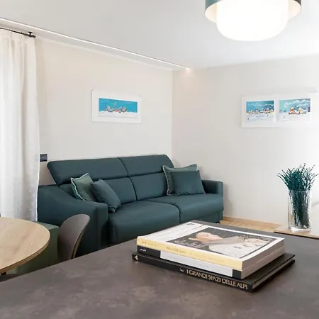 Hellochalet - Croix Du Cervin - 150mt From Cretaz Chairlift, Living Apartment Breuil-Cervinia